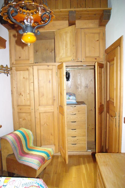 הוילה צ'נצ'ניגה Casa Alpina חדר תמונה