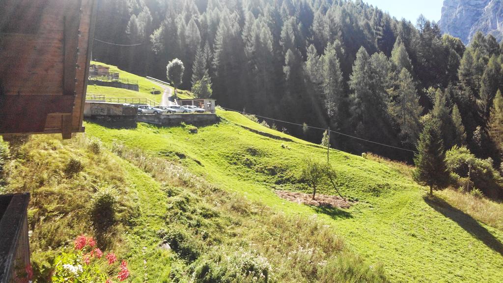הוילה צ'נצ'ניגה Casa Alpina מראה חיצוני תמונה